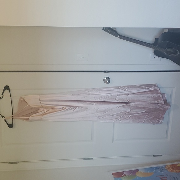 NWT Windsor Blush/Nude dress size 1 asymmetrical straps - Picture 6 of 11